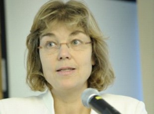 Dr Mirjam van Reisen 